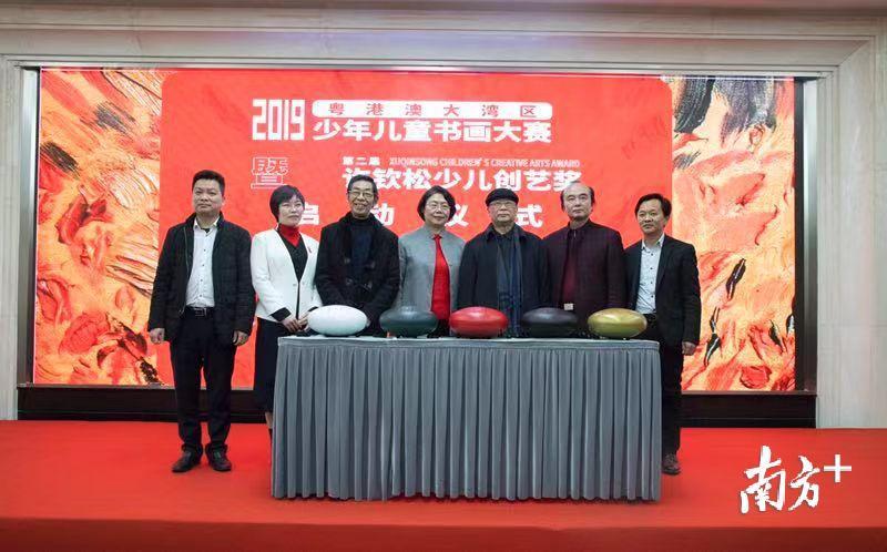 2025新澳門正版免費(fèi)資本車297，澳門正版免費(fèi)資本車2025期揭曉